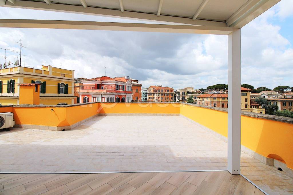 appartamento in vendita a Roma in zona Nomentano