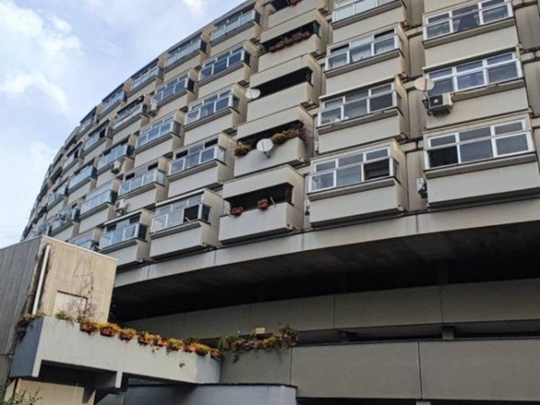 appartamento in vendita a Roma in zona Appio Claudio