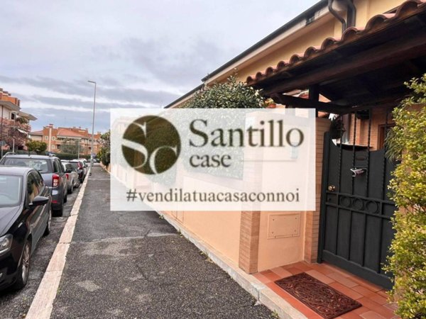 casa indipendente in vendita a Roma in zona Ardeatino