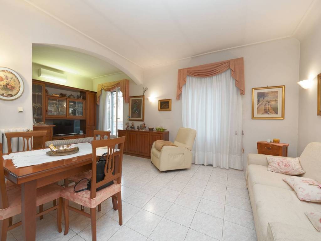 casa indipendente in vendita a Roma in zona Torrevecchia
