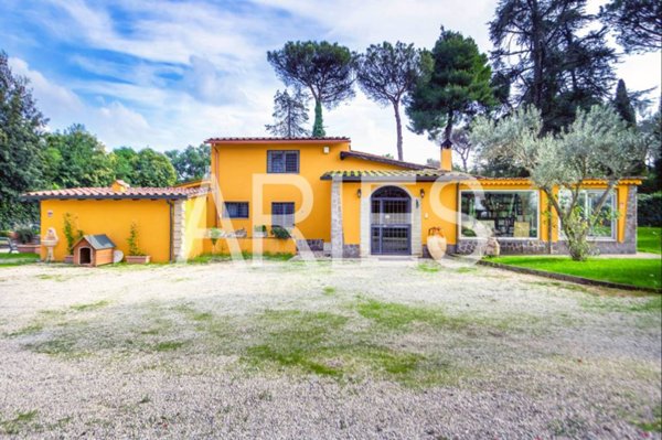 casa indipendente in vendita a Roma in zona Gianicolense