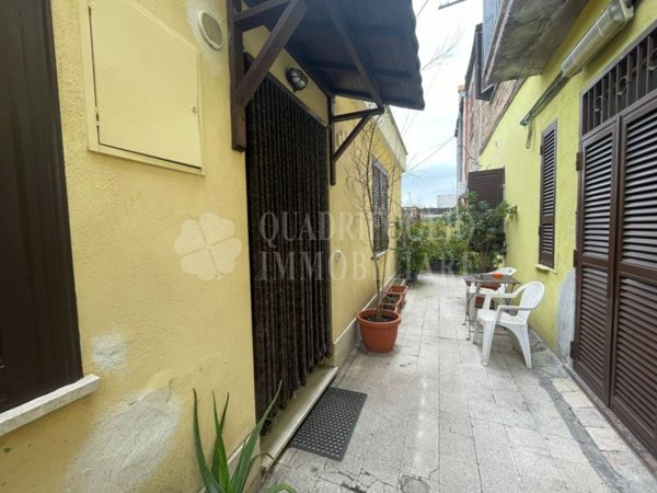 appartamento in vendita a Roma in zona Tuscolano