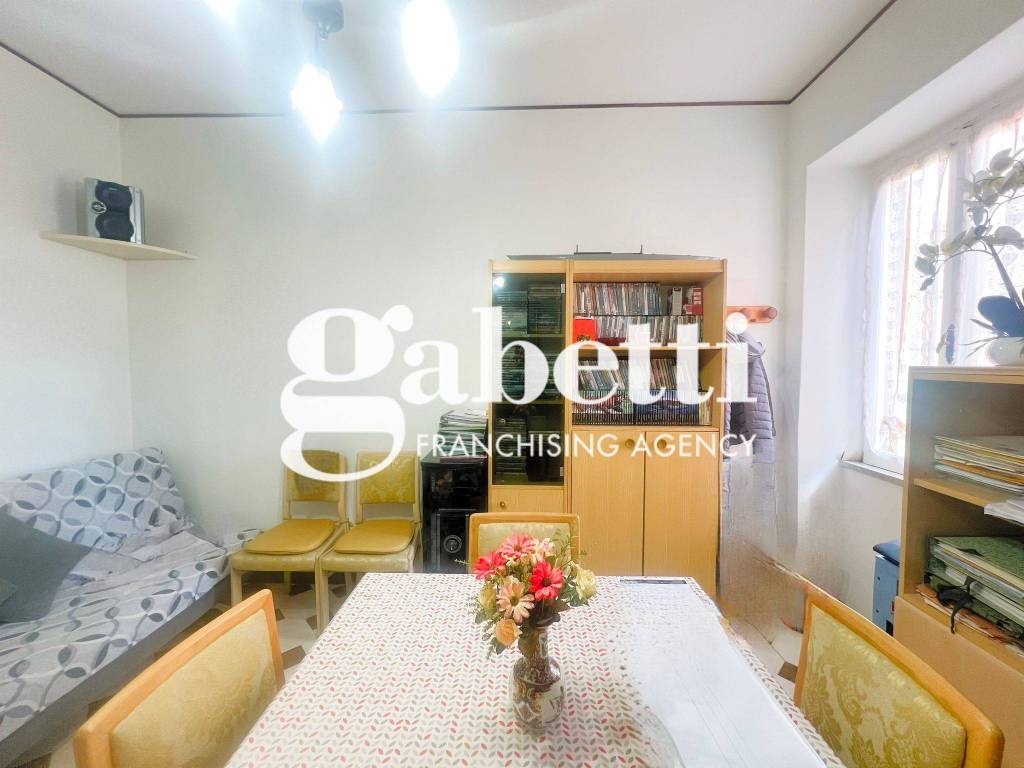 appartamento in vendita a Roma in zona Prenestino-Centocelle