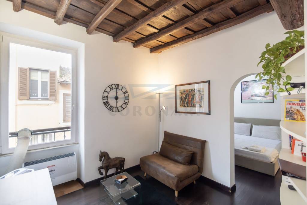 appartamento in vendita a Roma in zona Rione Borgo