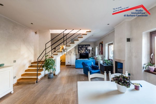 casa indipendente in vendita a Roma in zona Infernetto