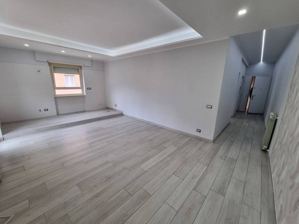 appartamento in vendita a Roma in zona Massimina/Casal Lumbroso
