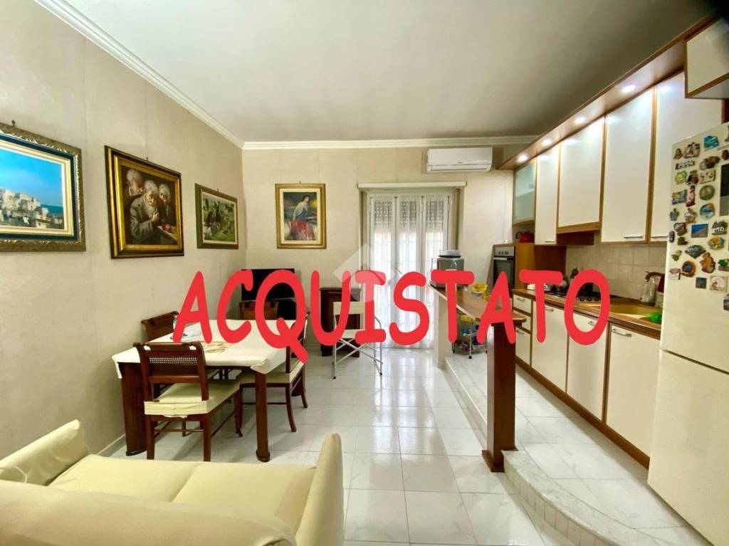 appartamento in vendita a Roma in zona Cinecittà