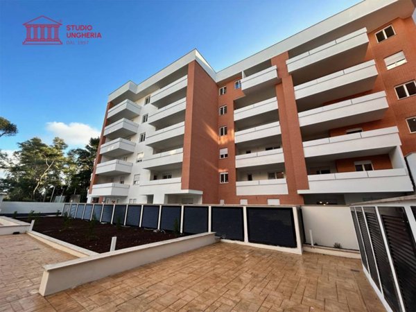 appartamento in vendita a Roma in zona Romanina