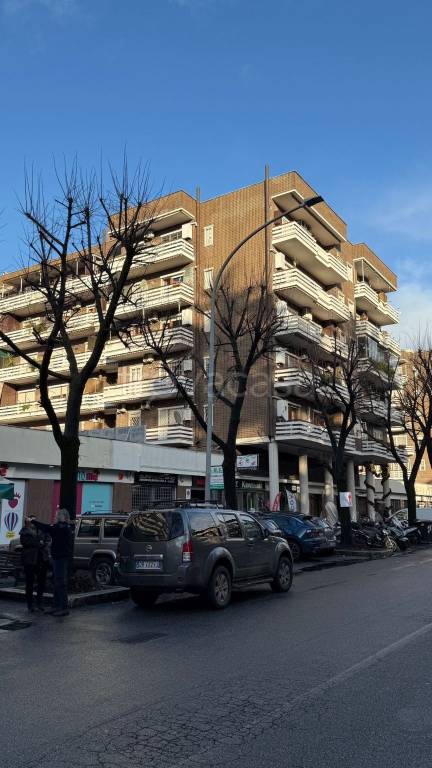 appartamento in vendita a Roma in zona Vigna Murata