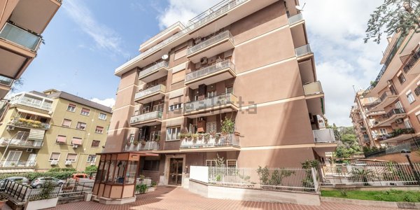 appartamento in vendita a Roma in zona Portuense