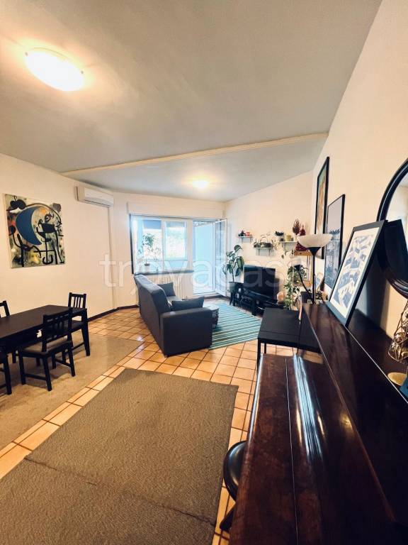 appartamento in vendita a Roma in zona Tor di Quinto