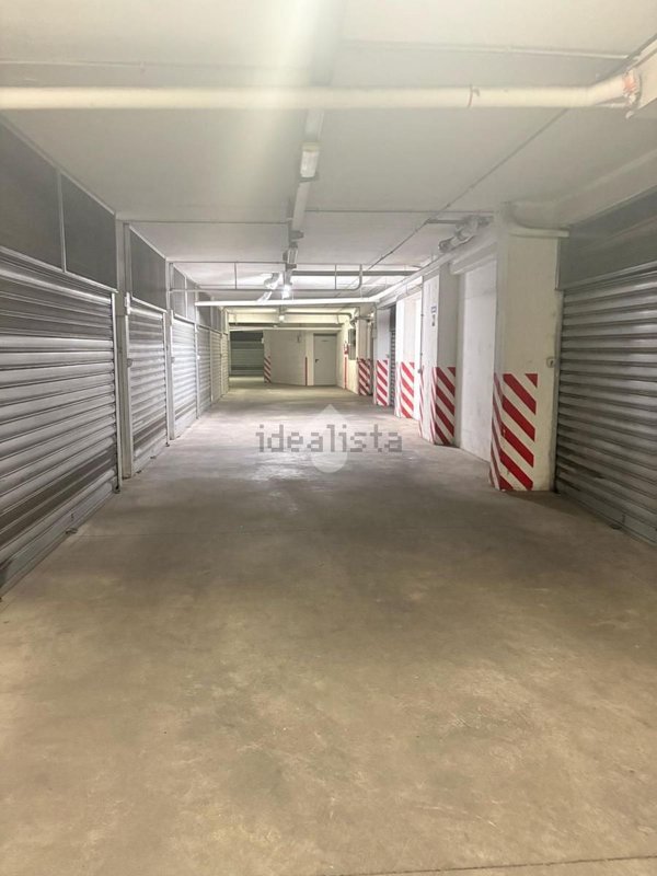 locale di sgombero in vendita a Roma in zona Monte Sacro/Talenti