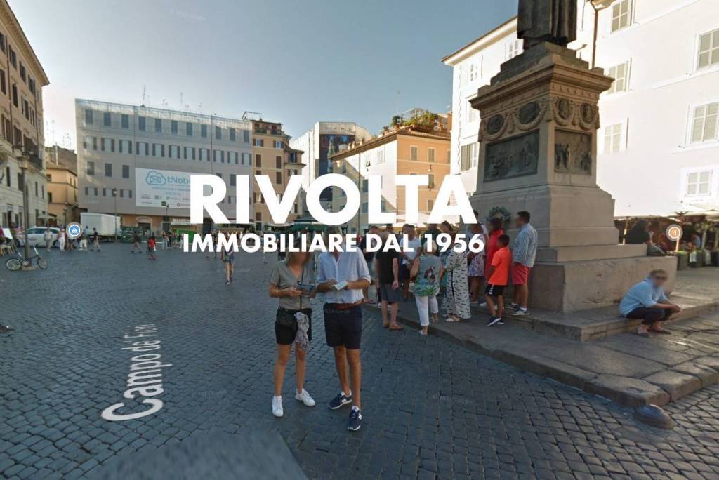trivano in vendita a Roma in zona Rione di Ponte