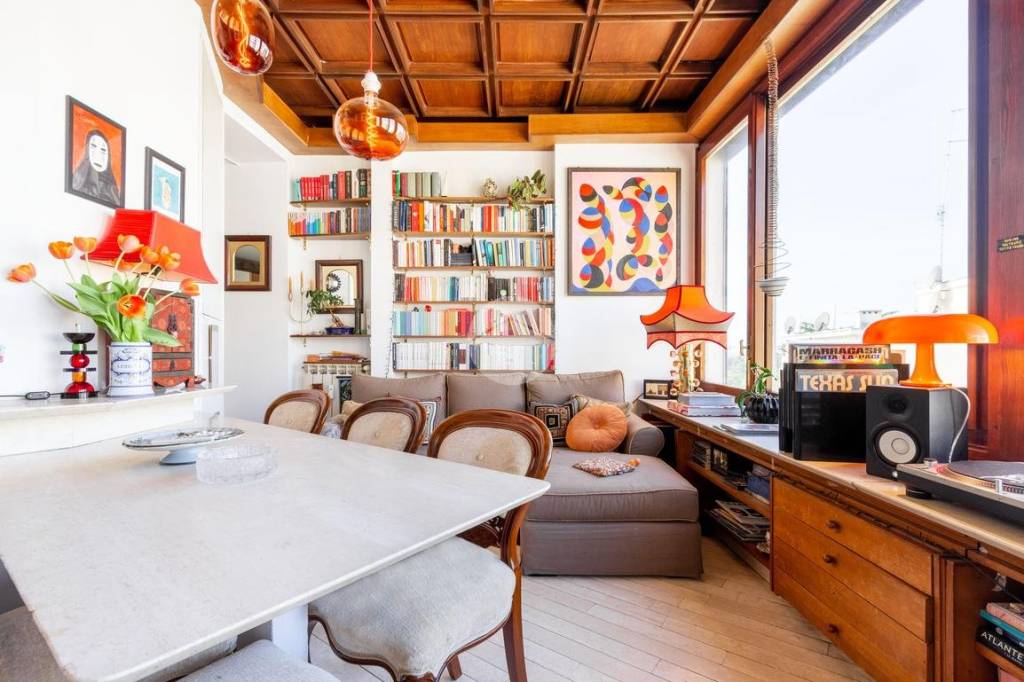 appartamento in vendita a Roma in zona Ostiense