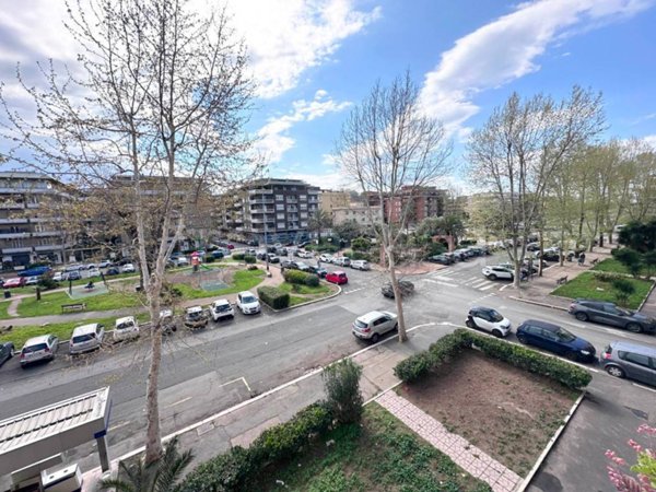 appartamento in vendita a Roma in zona Ostia
