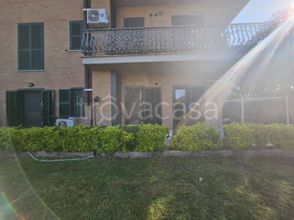 appartamento in vendita a Roma in zona Romanina