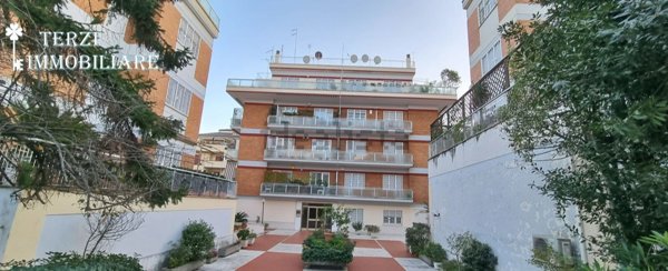 appartamento in vendita a Roma in zona Gianicolense