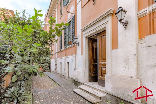 appartamento in vendita a Roma in zona Gianicolense
