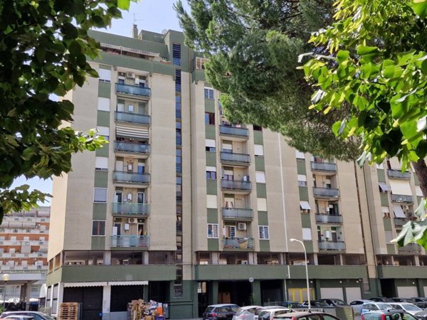 appartamento in vendita a Roma in zona Collatino