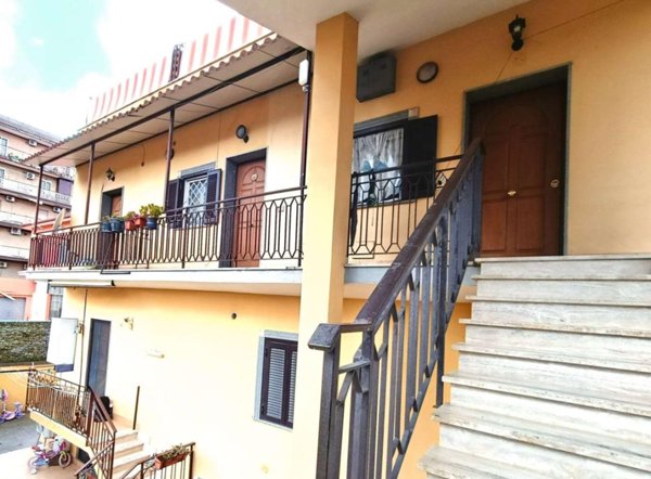 appartamento in vendita a Roma in zona Tor Bella Monaca