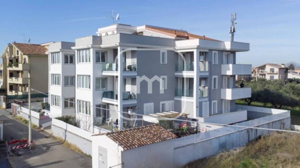 appartamento in vendita a Roma in zona Collatino