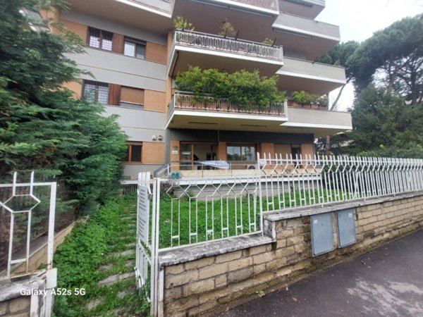 appartamento in vendita a Roma in zona Gianicolense