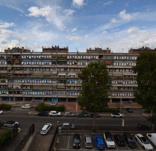 appartamento in vendita a Roma in zona Prenestino-Centocelle