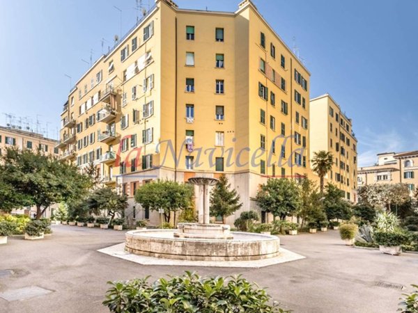appartamento in vendita a Roma in zona Appio Latino