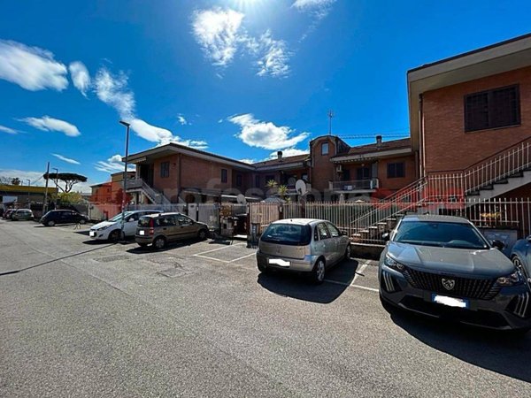 appartamento in vendita a Roma in zona Ponte Mammolo