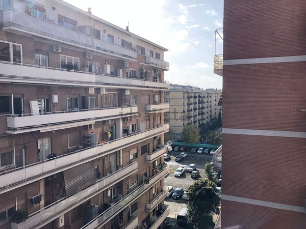 appartamento in vendita a Roma in zona Portuense