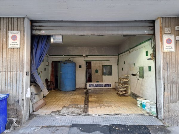 locale commerciale in vendita a Roma in zona Ostia