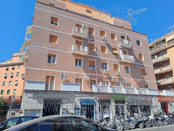 appartamento in vendita a Roma in zona Aurelio