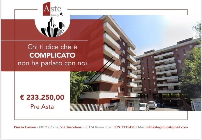 appartamento in vendita a Roma in zona Cinecittà