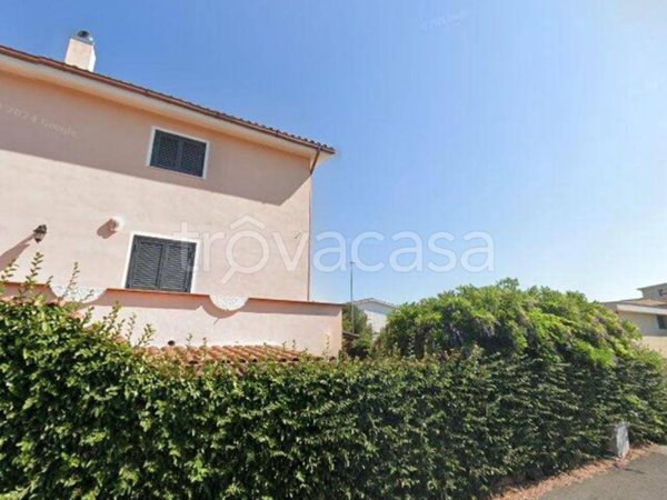 casa indipendente in vendita a Roma in zona Dragona/Bagnoletto