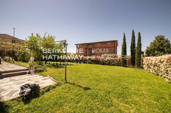 casa indipendente in vendita a Roma in zona Giardini di Corcolle