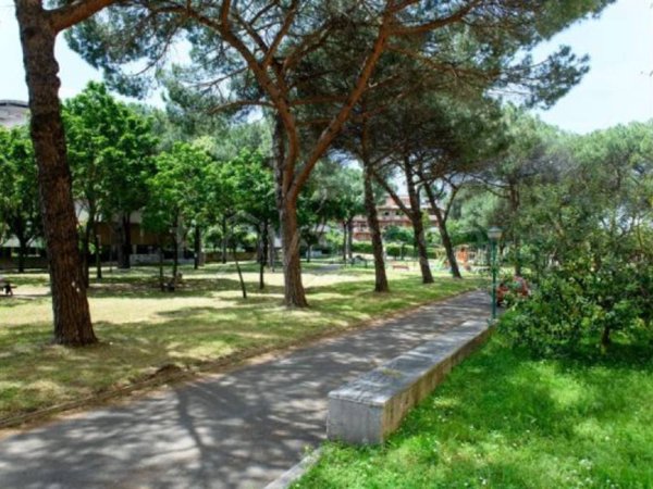 appartamento in vendita a Roma in zona EUR