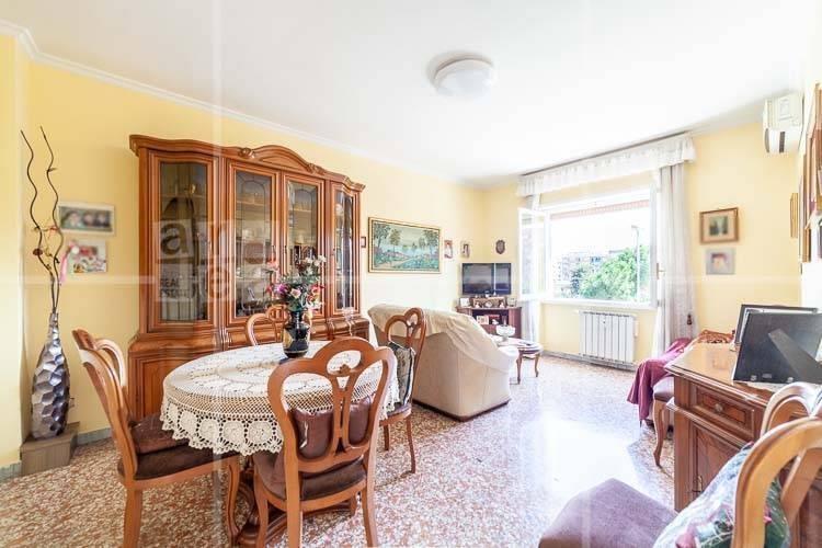 appartamento in vendita a Roma in zona Tuscolano