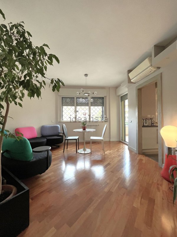 appartamento in vendita a Roma in zona Mezzocammino