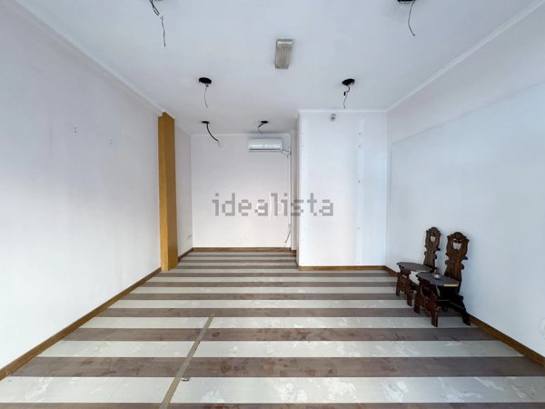 locale commerciale in vendita a Roma in zona Gianicolense