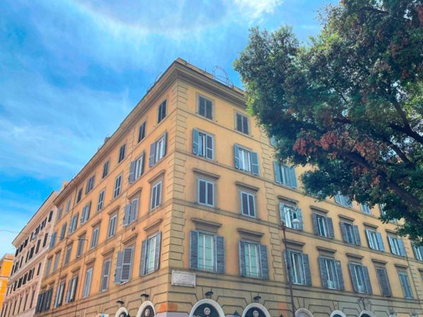 appartamento in vendita a Roma in zona Testaccio