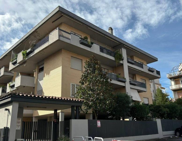 appartamento in vendita a Roma in zona Alessandrino