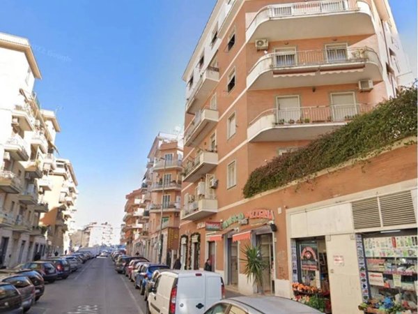 appartamento in vendita a Roma in zona Prenestino-Centocelle