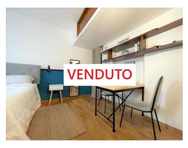 appartamento in vendita a Roma in zona Rione Monti/Campitelli