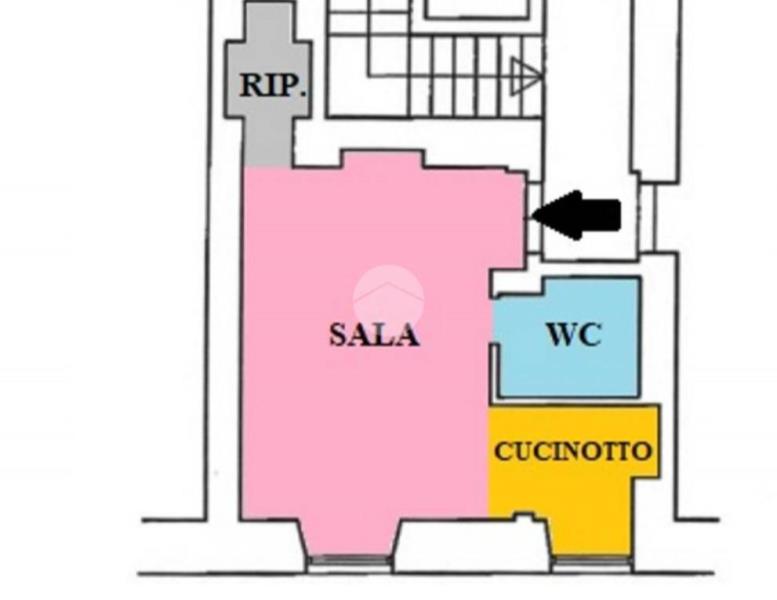 appartamento in vendita a Roma in zona Rione Monti/Campitelli