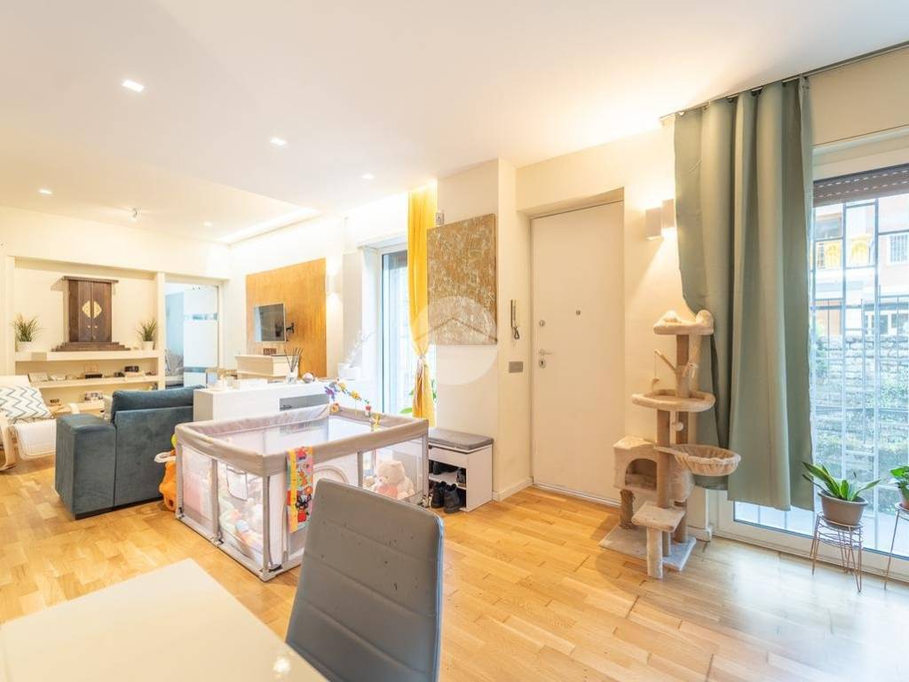 appartamento in vendita a Roma