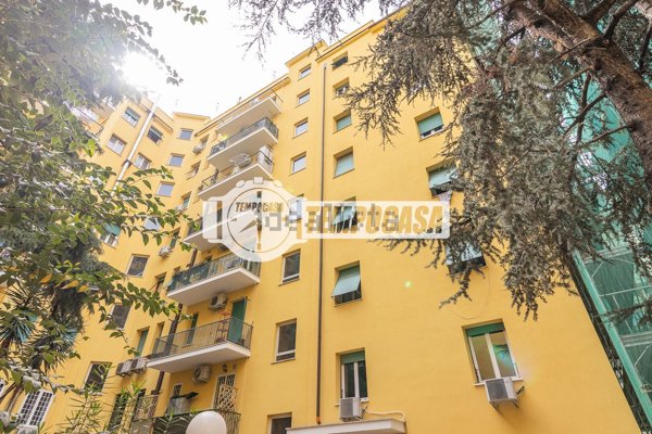 appartamento in vendita a Roma in zona Don Bosco