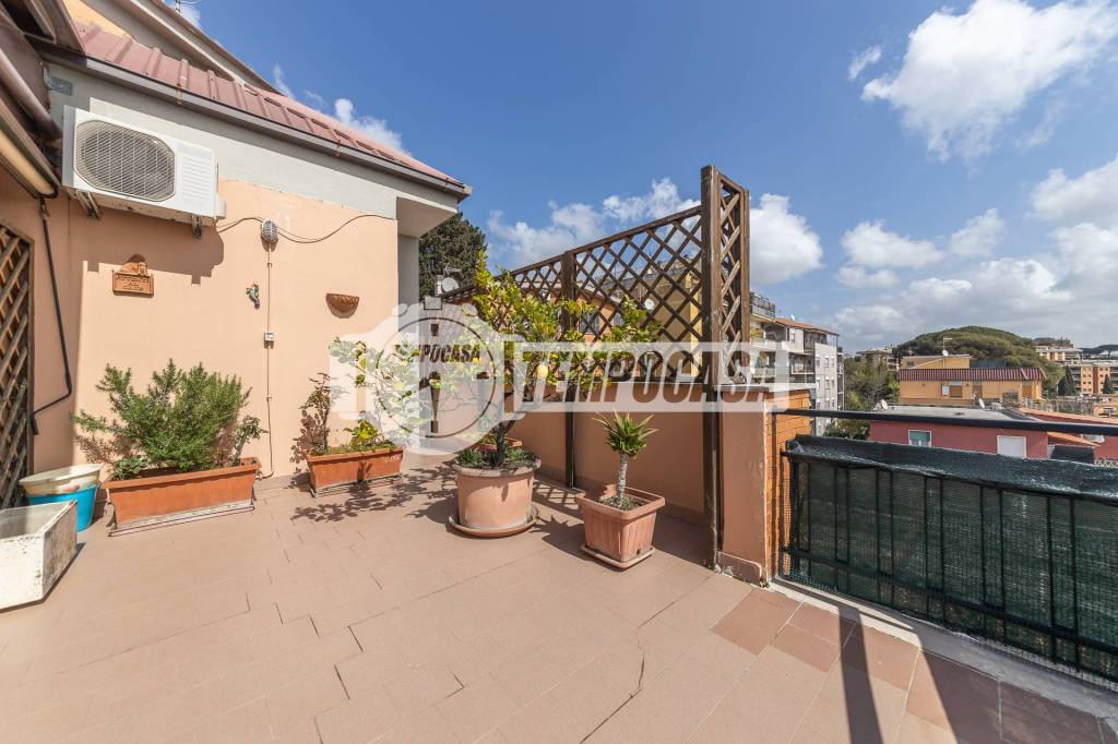 appartamento in vendita a Roma in zona Portuense