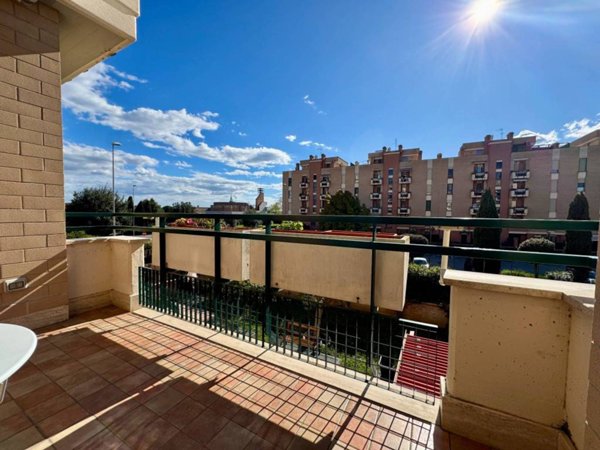 appartamento in vendita a Roma in zona Cinquina