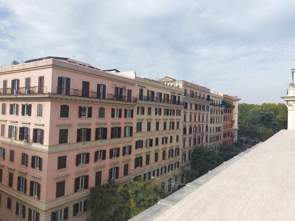 appartamento in vendita a Roma in zona Esquilino