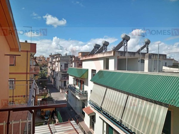 appartamento in vendita a Roma in zona Appio Claudio